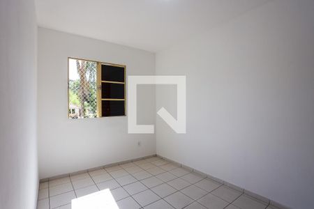 Sala  de apartamento para alugar com 2 quartos, 48m² em Jardim Arco-íris, Cotia