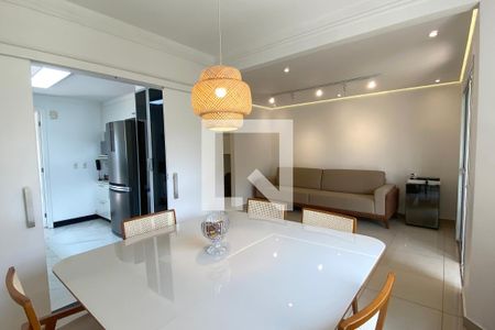 Sala de Jantar de casa de condomínio para alugar com 3 quartos, 220m² em Tamboré, Santana de Parnaíba