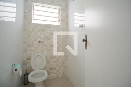 Lavabo de casa para alugar com 4 quartos, 175m² em Vila Carrão, São Paulo