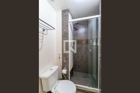 Banheiro de apartamento para alugar com 1 quarto, 42m² em Vila Congonhas, São Paulo