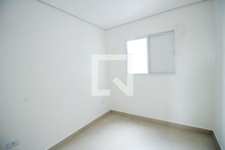 Quarto 1 de apartamento para alugar com 2 quartos, 38m² em Jardim Regis, São Paulo