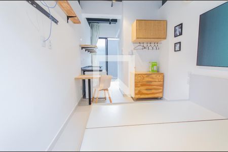 Sala/Quarto de apartamento para alugar com 1 quarto, 16m² em Vila Clementino, São Paulo