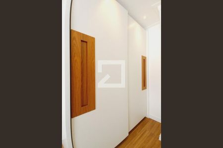 Detalhe da Suíte  de apartamento para alugar com 2 quartos, 106m² em Centro, Campinas