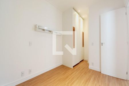 Quarto 1 - Suíte  de apartamento para alugar com 2 quartos, 106m² em Centro, Campinas