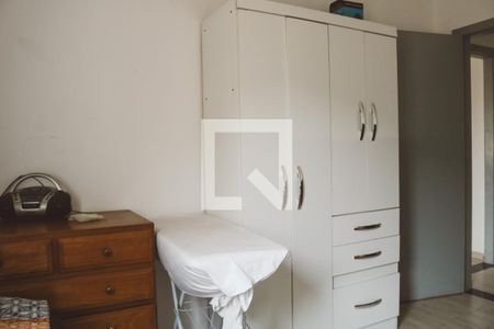 quarto 2 de casa à venda com 2 quartos, 200m² em Vila Nivi, São Paulo