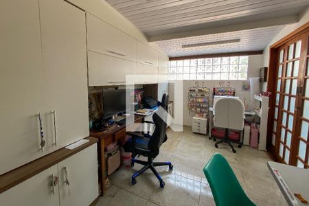 Escritório de casa de condomínio à venda com 4 quartos, 180m² em Buritis, Belo Horizonte