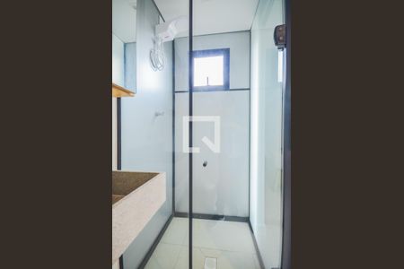 Banheiro de kitnet/studio para alugar com 1 quarto, 16m² em Vila Clementino, São Paulo