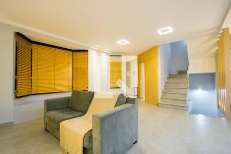 Sala de casa de condomínio para alugar com 3 quartos, 198m² em Vila Valparaiso, Santo André