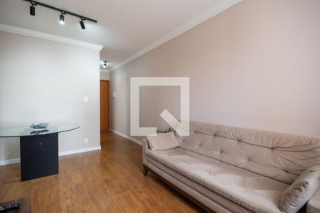 Sala de apartamento para alugar com 3 quartos, 74m² em Jardim Sindona, Osasco