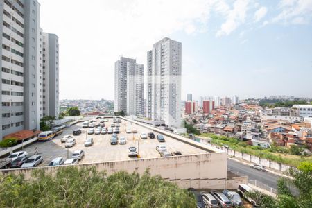 Vista do Quarto 1 de apartamento para alugar com 3 quartos, 74m² em Jardim Sindona, Osasco