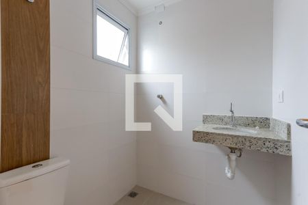 Banheiro de apartamento à venda com 1 quarto, 29m² em Vila Mazzei, São Paulo