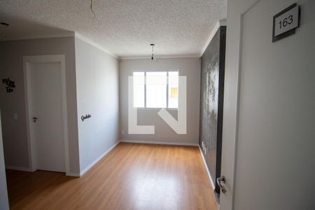 Sala de apartamento para alugar com 2 quartos, 43m² em Jardim Brasilia, São Paulo