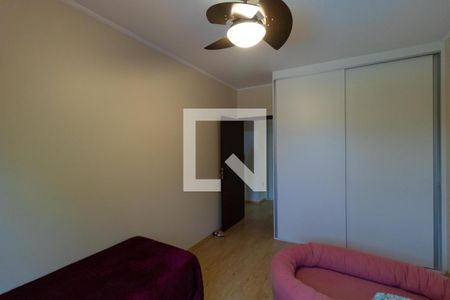 Casa de condomínio à venda com 420m², 4 quartos e 4 vagas Casa de condomínio à venda com 420m², 4 quartos e 4 vagasQuarto 02