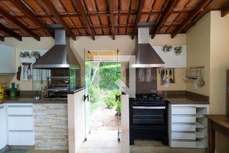 Casa de condomínio à venda com 420m², 4 quartos e 4 vagas Casa de condomínio à venda com 420m², 4 quartos e 4 vagasChurrasqueira