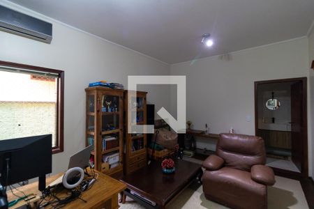 Casa de condomínio à venda com 420m², 4 quartos e 4 vagas Casa de condomínio à venda com 420m², 4 quartos e 4 vagasSuíte 01