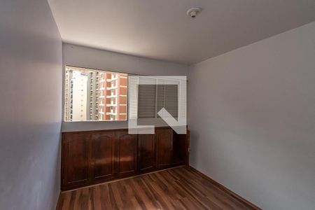 Quarto  de apartamento à venda com 1 quarto, 70m² em Centro, Campinas