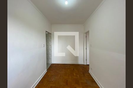 Sala de casa para alugar com 1 quarto, 40m² em Vila Lúcia Elvira, São Paulo