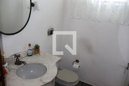 Banheiro de casa à venda com 3 quartos, 216m² em Vila Euclides, São Bernardo do Campo