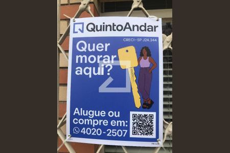 Casa para alugar com 370m², 3 quartos e 6 vagas Casa para alugar com 370m², 3 quartos e 6 vagasDetalhe Placa