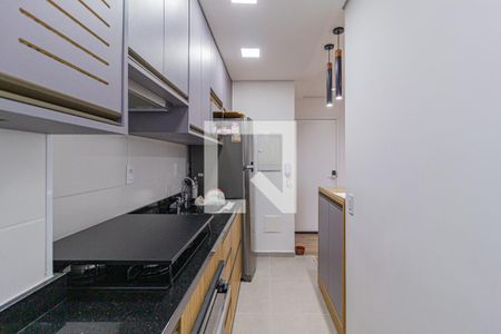 Cozinha e área de serviço de apartamento à venda com 2 quartos, 64m² em Bela Vista, Osasco