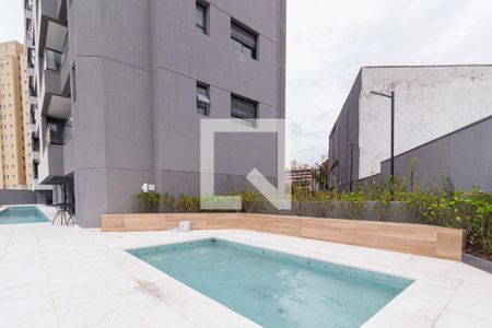 Apartamento à venda com 66m², 2 quartos e 2 vagas Apartamento à venda com 66m², 2 quartos e 2 vagasÁrea comum - Piscina