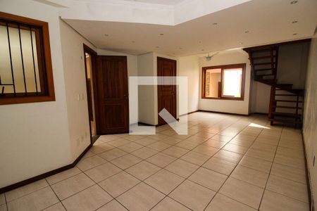 Sala de casa de condomínio à venda com 2 quartos, 154m² em Camaquã, Porto Alegre