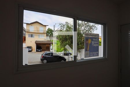 Sala - vista de casa de condomínio para alugar com 2 quartos, 125m² em Jardim Rio das Pedras, Cotia