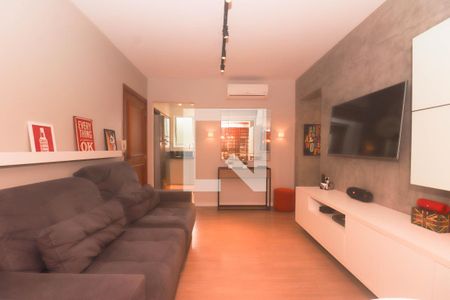 Sala de apartamento à venda com 2 quartos, 51m² em São João, Porto Alegre