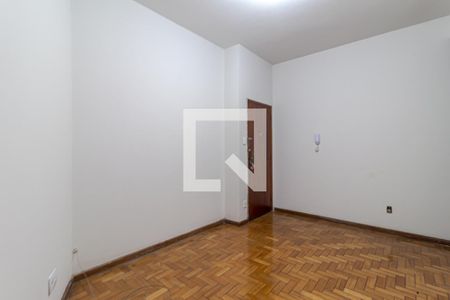 Sala de apartamento para alugar com 2 quartos, 140m² em Centro, Belo Horizonte