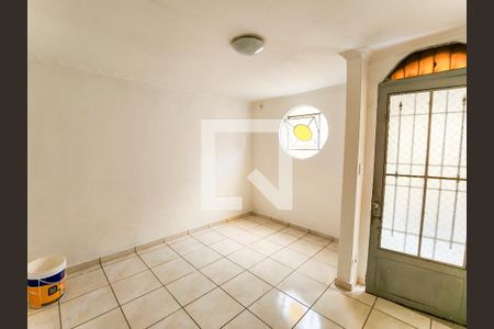 Sala   de casa para alugar com 1 quarto, 70m² em Vila Gustavo, São Paulo