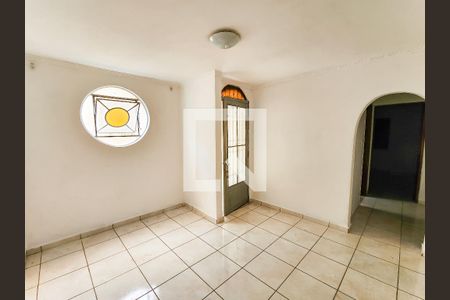 Sala   de casa para alugar com 1 quarto, 70m² em Vila Gustavo, São Paulo