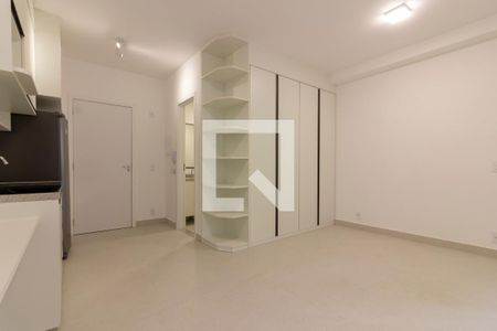 Quarto de kitnet/studio à venda com 1 quarto, 27m² em Pinheiros, São Paulo