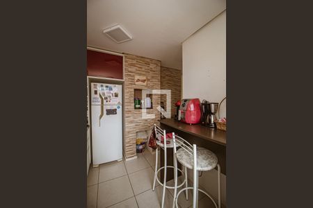 Cozinha de apartamento para alugar com 2 quartos, 52m² em Hípica, Porto Alegre