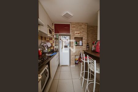 Cozinha de apartamento para alugar com 2 quartos, 52m² em Hípica, Porto Alegre