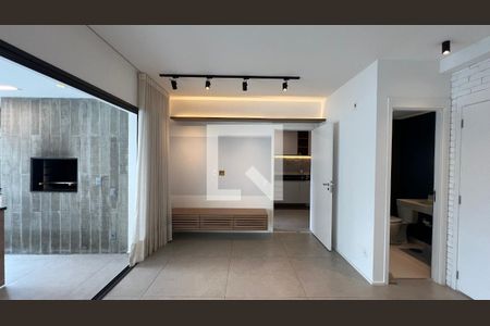 Sala de apartamento para alugar com 3 quartos, 118m² em Cerqueira César, São Paulo