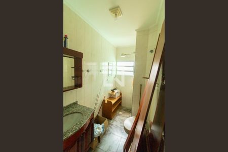 Banheiro da Suíte de casa à venda com 4 quartos, 150m² em Vila Ré, São Paulo