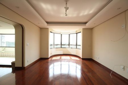 Sala de apartamento para alugar com 5 quartos, 400m² em Real Parque, São Paulo