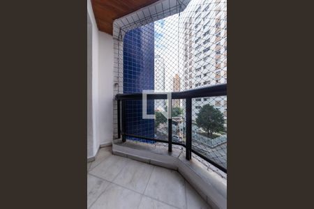 Sacada de apartamento à venda com 3 quartos, 69m² em Vila Mariana, São Paulo
