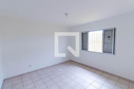 Quarto 1 de casa para alugar com 3 quartos, 100m² em Vila Nhocuné, São Paulo