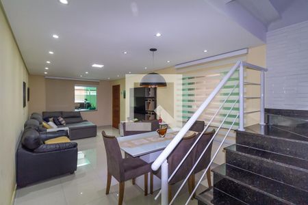 Sala de casa à venda com 3 quartos, 94m² em Vila Tolstoi, São Paulo