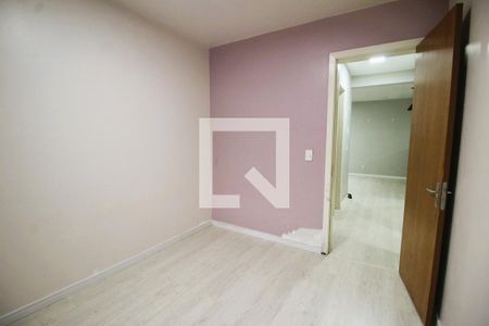 Quarto 2 de casa de condomínio à venda com 2 quartos, 54m² em Olaria, Canoas