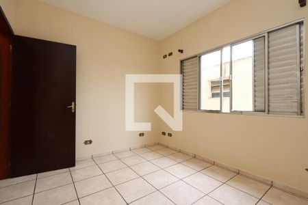 Quarto 1 de casa para alugar com 4 quartos, 160m² em Jardim Iva, São Paulo