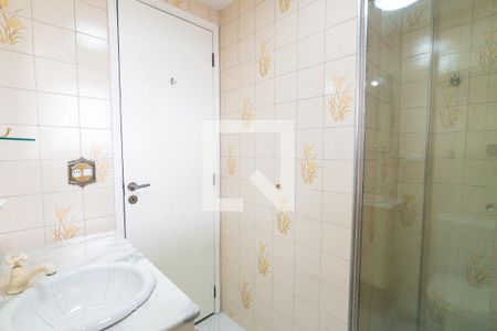 Banheiro de apartamento para alugar com 1 quarto, 55m² em Vila do Encontro, São Paulo