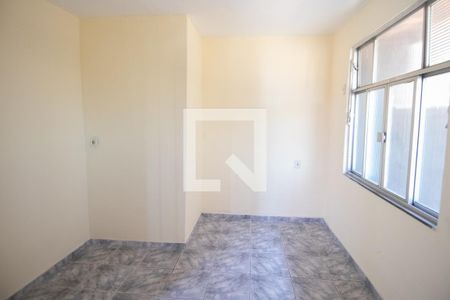 Sala de casa para alugar com 1 quarto, 75m² em Vila Rosário, Duque de Caxias