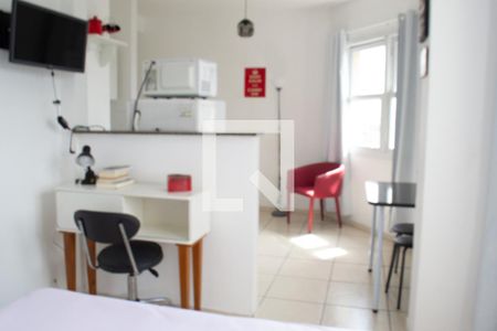 Quarto e sala de apartamento para alugar com 1 quarto, 27m² em Centro Histórico, Porto Alegre