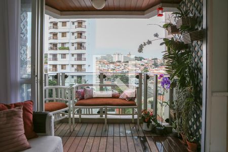 Sacada de apartamento à venda com 3 quartos, 112m² em Vila Ipojuca, São Paulo