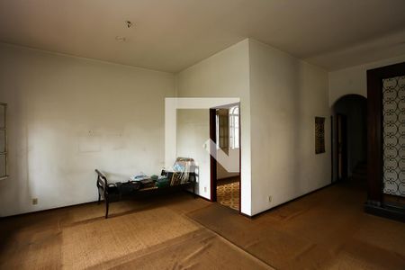 Sala  de casa à venda com 2 quartos, 224m² em Jardim Leonor, São Paulo