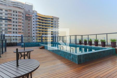 Apartamento para alugar com 25m², 1 quarto e sem vaga Apartamento para alugar com 25m², 1 quarto e sem vagaÁrea comum - Piscina