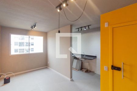 Sala  de apartamento para alugar com 2 quartos, 44m² em Usina Piratininga, São Paulo