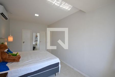 Quarto 1-Suíte de casa para alugar com 2 quartos, 300m² em Juscelino, Nova Iguaçu